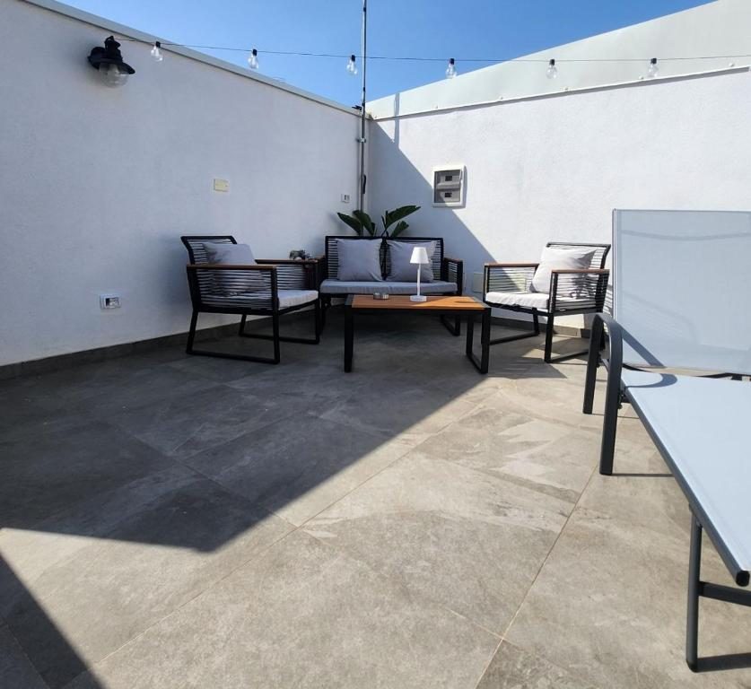 Salotto esterno in terrazza - Reggiada House B&B